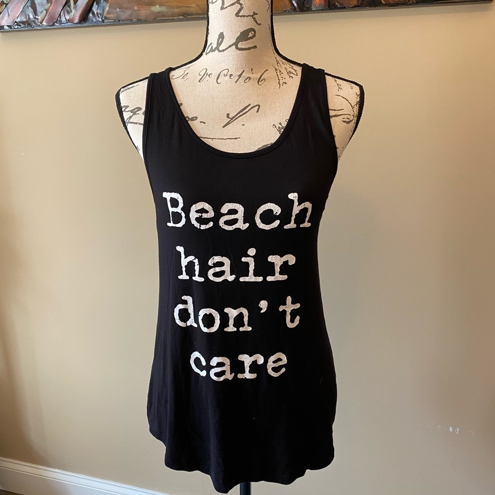 Tank top๐ - Picture 3 of 3